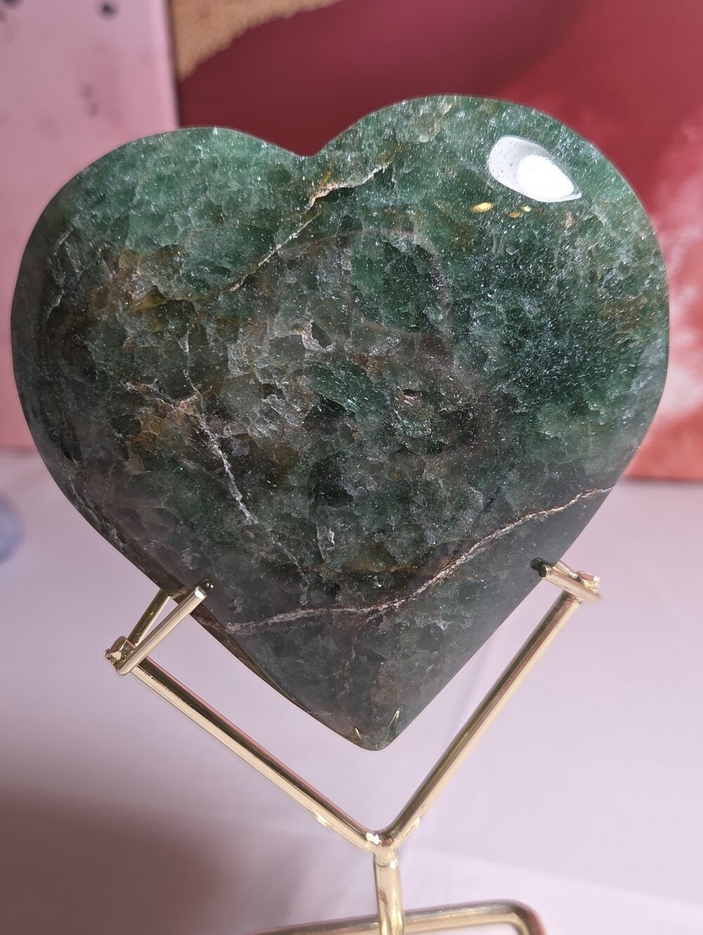 Flourite Heart 437 Grams 94mm Wide With Stand